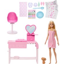 Barbie® Güzellik Salonu Oyun Seti HYV31