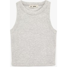 Koton Slim Fit Kolsuz Halter Yaka Bluz