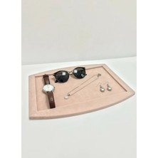 Megass Dekor Süet Kumaş Pembe Renk 34,5/27 cm Kolye Ucu Küpe Yüzük Takı Servis Sunum Tablası