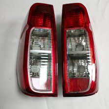 Tyc Nissan Navara D40 Arka Stop Sağ 2006 (Oem No:  26550EB70A)