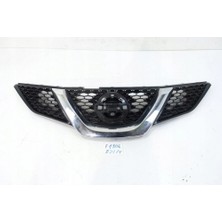 TŞT Nissan Qashqai Ön Panjur Kamera Delikli 2013- (Oem No:  623104EA0D)