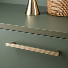 System 9468 Klasik Düz Çizgili Kulp Altın Renk 128 mm (Iki Delik Arası Mesafe)