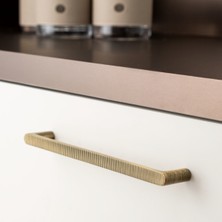 System 4735 Modern Tırtıklı Kulp Antik Renk 224 mm (Iki Delik Arası Mesafe)
