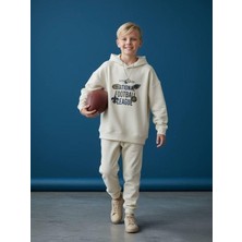 Zekids Erkek Çocuk Sırt Baskılı Football League Yazılı Kapüşonlu Sweatshirt