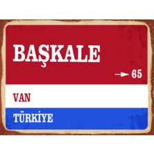 BiveSa Van Ili Başkale Ilçesi  Retro Ahşap Sokak Tabelası