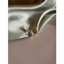 Aurah Taş Detaylı Yuvarlık Form Küpe