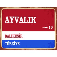 BiveSa Balıkesir Ili Ayvalık Ilçesi  Retro Ahşap Sokak Tabelası