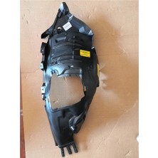 Gkl 341358 Camurluk Davlumbazı On Sol (On Taraf)  C-Class W205 14>