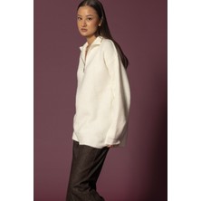 Nisan Triko Fermuarlı Triko Kazak