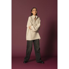 Nisan Triko Fermuarlı Triko Kazak