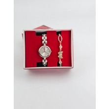 Tesbih-i Hazır Tesbihçilik Inci Detaylı Kadın Kol Saati & Taşlı Kelebek Bileklik Hediye Seti (Kutulu)