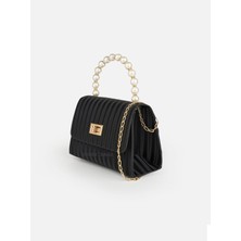 Özüm Takı Çanta Kadın İnci Saplı Zincir Askılı Kilit Kapaklı El ve Omuz Kol Çantası Siyah