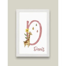 Kidilia D Harfli Bebek Odası Beyaz Duvar Tablosu Kişiye Özel Sevimli Hayvancıklar Tasarımlı 21X30CM