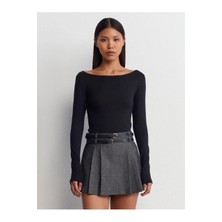 Kadın Siyah Kayık Yaka Uzun Kol Body