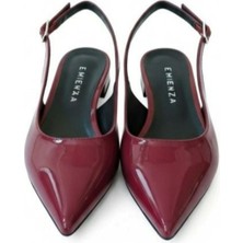 Emienza Rozhex 1.sınıf Rugan Deri Sivri Burun Bayan Babet