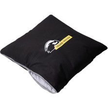 Badger Pratik Battaniye Olabilen Yastık Gri Fermuarli Gri 2'si Bir Arada (50X50 cm - 145X200 Cm)