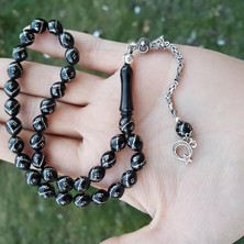 Tesbih Reyonu Oltu Taşı Badem Kesim Tesbih – Tek Zikzak İşlemeli, El Yapımı