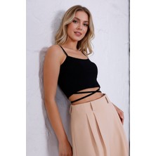 Euro Class Kadın Siyah Ip Askılı Belden Çapraz Bağlamalı %95 Pamuklu Likralı Süprem Crop Bluz