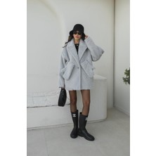 Havoş Gri Eldivenli Yumuşak Dokulu Mont