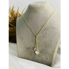 Generic 925 Ayar Gümüş Gold Renkli Beyaz Sedefli Kadın Kolye Çift Yönlü Kullanım- Ikili Şans Tema Model