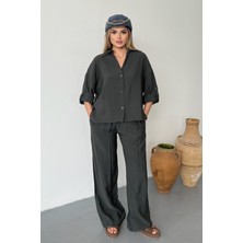 Jee Lee Kadın Kol Katlama Detaylı Gömlekli Pantolon Takım Füme - 26Y 251024