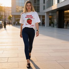 Dune Lover Energy Strawberry Oversize 3 İplik Pamuk Baskılı Beyaz T-shirt