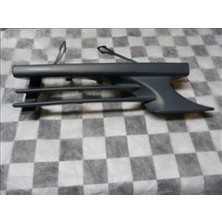 TŞT Mercedes C Class Ön Tampon Çekı Demir Kapağı Sağ 1997-2000 (Oem No:  A20288006059999)