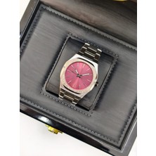 Metal Kordonlu Quartz Erkek Kol Saati – Çok Renkli Kadran Seçenekli