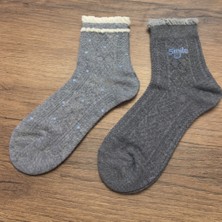 TrendyChic Ikili Mottolu Gri Soket Çorap