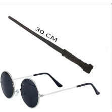 MOYS PARTY & AHSAP Harry Potter Asası 30 cm ve Siyah Metal Çerçeveli Harry Potter Gözlüğü Seti