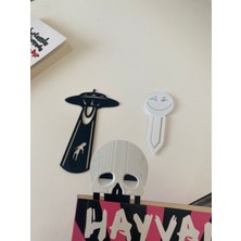 Todekora Ufo & Kafatası & Gülümseyen Yüz Kitap Ayracı 3’lü Set – Pla Sert Plastik, Siyah-Beyaz, Hediyelik