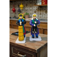 Figürart El Yapımı Minyatür Ip Eğiren ve Yayık Yapan Kadın Biblo Seti – Köy Hayatı Temalı Dekoratif Hediyelik