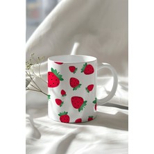 Çilek Desenli 330ML Baskılı Beyaz Seramik Kupa Bardak