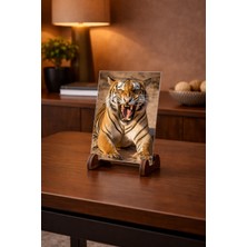 Arvion Kükreyen Kaplan – Gücün Yüzü Cam Tablo