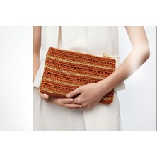 Chellomood El Örgüsü Kağıt Ip Kadın Clutch / El Çantası – Taba & Bej (29×18 Cm)