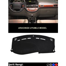 Beta Moda Hub Peugeot 2008 (2019-2021) 3D Torpido Koruma Kılıfı - Ön Göğüs Kaplama - Siyah Şerit