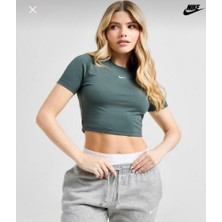 Nike Sportswear Essential Slim-Fit Cropped Short-Sleeve Yeşil Kadın T-Shirt FB2873-338