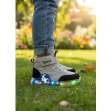 Foopi Space Işıklı Erkek Çocuk Botu 22-25