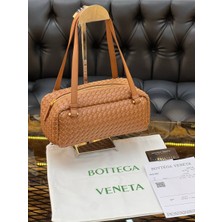 Bottega Logo Detaylı Ithal Çanta