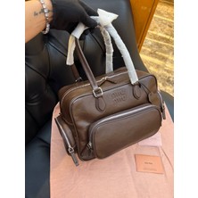 Miu Logo Detaylı Ithal Çanta