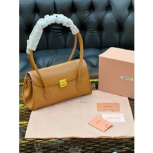 Miu Logo Detaylı Ithal Çanta