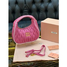 Miu Logo Detaylı Ithal Çanta