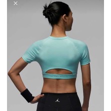 Nike Jordan Sport Women's Bodycon Performance Top - Vücudu Saran Mavi Kadın Performans T-Shirt FV6927-368