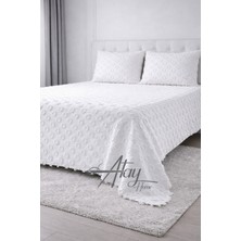 Nova Beyaz Şönil Çift Kişilik Yatak Örtüsü Seti 240X260 cm – 2 Adet 50X70 Yastık Kılıfı