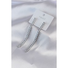 Asel Aksesuarcı Gümüş Renk Zirkon Taşlı Kadın Küpe