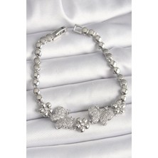 Asel Aksesuarcı Pirinç Gümüş Renk Zirkon Taşlı Kelebek Figür Çiçek Zincir Model Kadın Bileklik