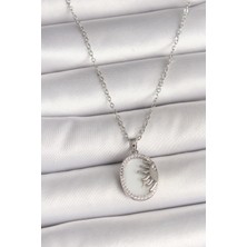 Asel Aksesuarcı 316L Çelik Gümüş Renk Zincir Beyaz Mineli Gün Batımı Model Zirkon Taş Detaylı Kadın Kolye