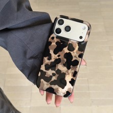 Lama Case Apple iPhone 16 Pro Kılıf Siyah Altın Karışık Desenli Kapak