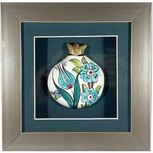 Çini Evi Turkuaz Zarafet – Iznik Çinili Nar Plaket