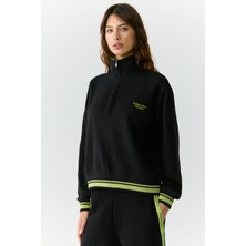 Urban Beat Natan Kadın Dik Yakalı Fermuarlı Baskı Detaylı Relaxed Siyah Sweatshirt